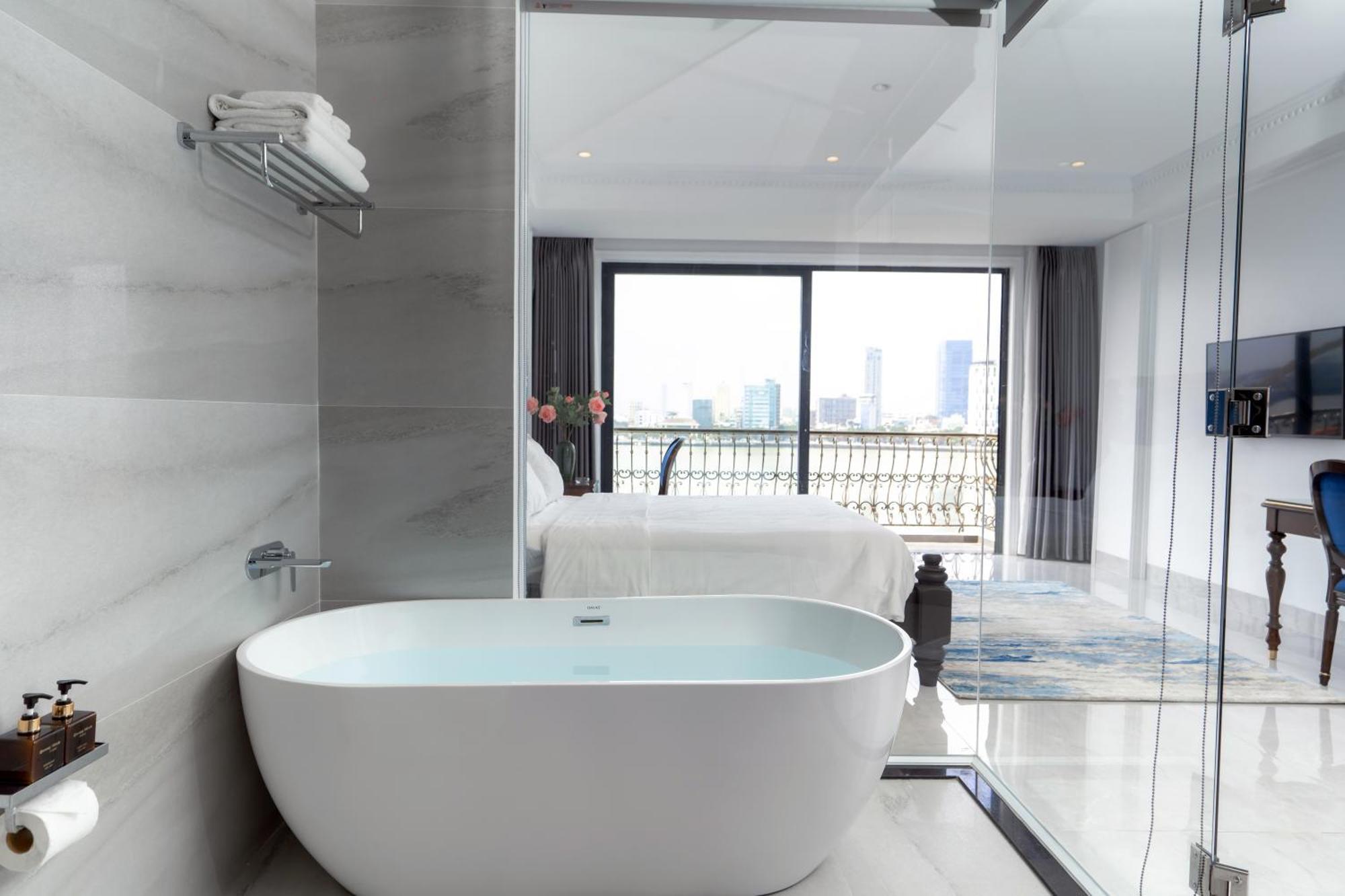 Quang Minh Riverside Hotel Danang Dış mekan fotoğraf